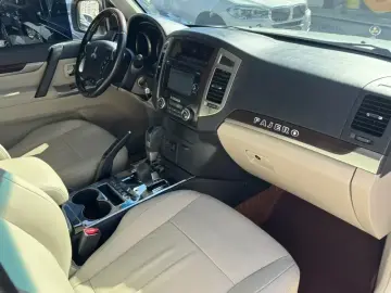 2018 Mitsubishi Pajero с пробегом 127 000 км