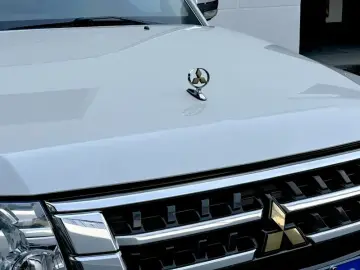 2019 Mitsubishi Pajero с пробегом 108 000 км