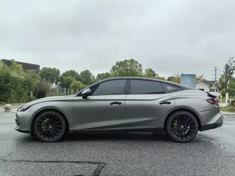 2023 MG 7 с пробегом 32 000 км