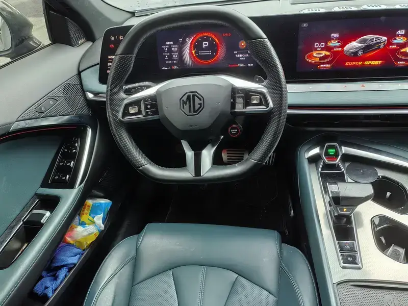 2023 MG 7 с пробегом 32 000 км
