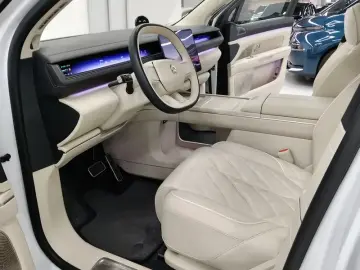 2026 Nio ES8 с пробегом 15 000 км