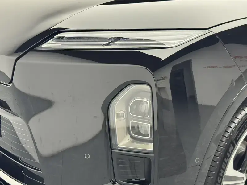 2026 Nio ES8 с пробегом 8 700 км