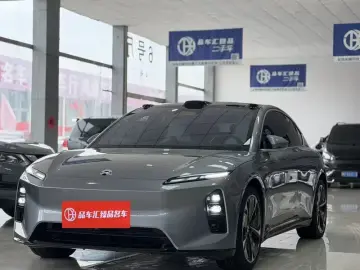 Nio ET5