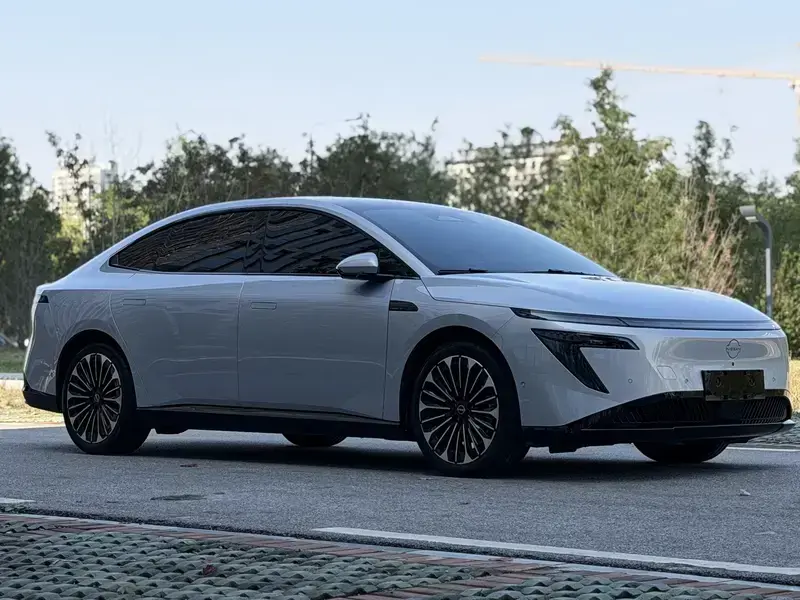 2025 Nissan N7 с пробегом 14 000 км