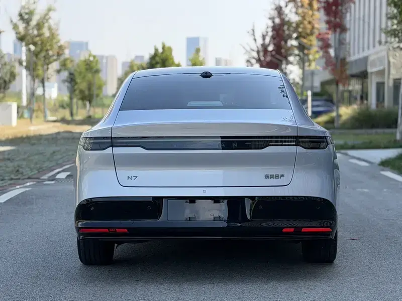 2025 Nissan N7 с пробегом 14 000 км