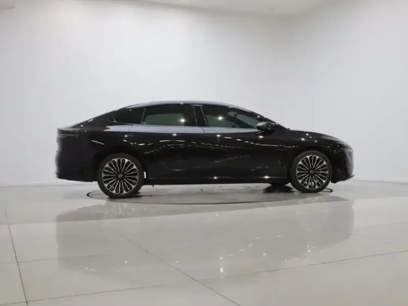 2025 Nissan N7 с пробегом 20 400 км
