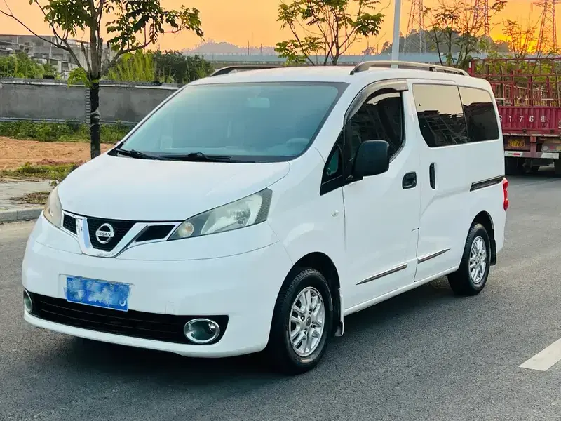 2014 Nissan NV200 с пробегом 150 000 км