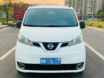 2014 Nissan NV200 с пробегом 150 000 км