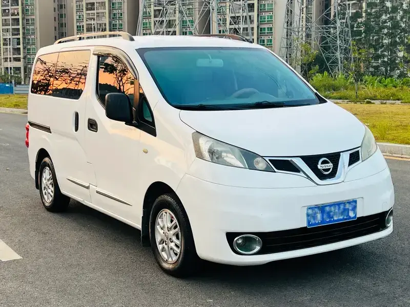 2014 Nissan NV200 с пробегом 150 000 км
