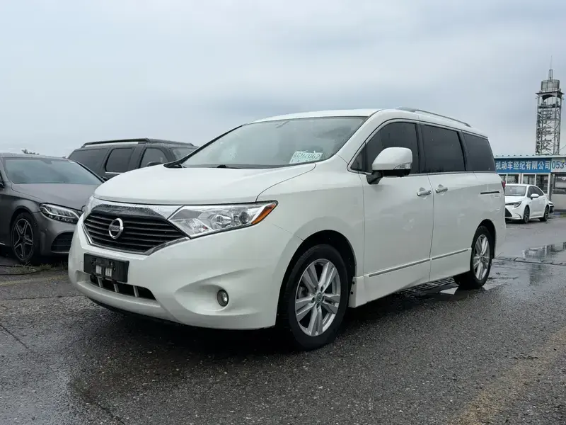 2015 Nissan Quest с пробегом 149 000 км