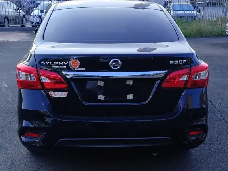 2024 Nissan Sylphy с пробегом 900 км