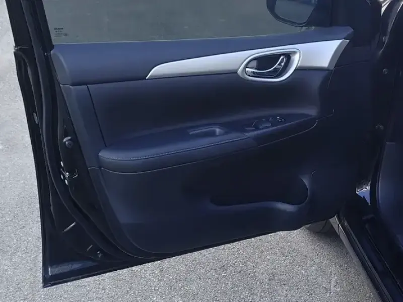 2024 Nissan Sylphy с пробегом 900 км