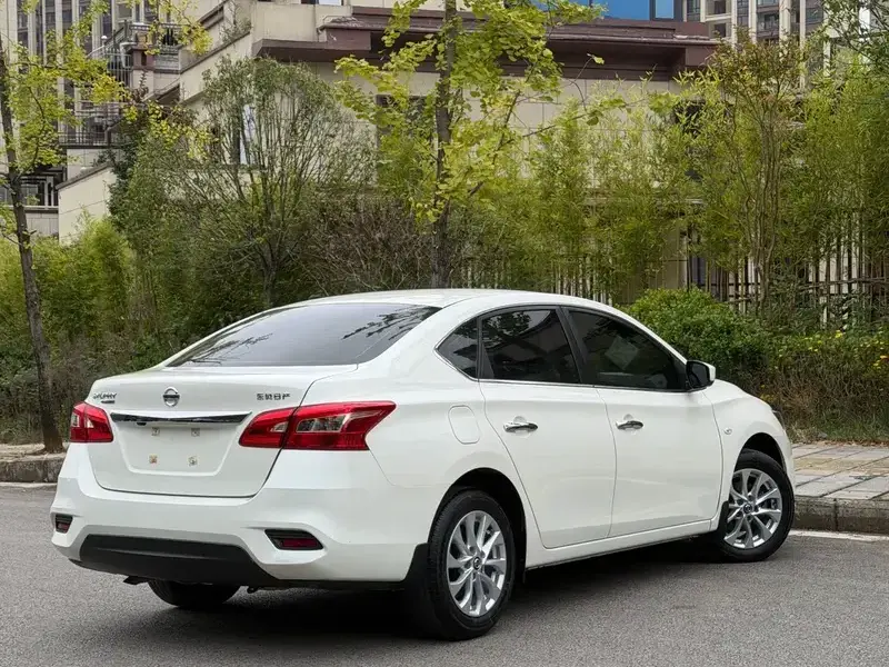 2024 Nissan Sylphy с пробегом 14 000 км