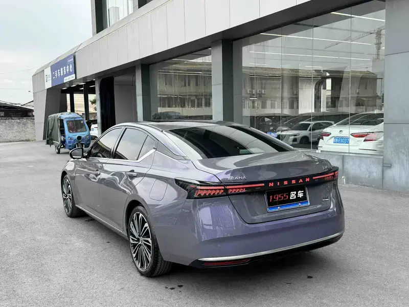 2026 Nissan Teana с пробегом 15 000 км