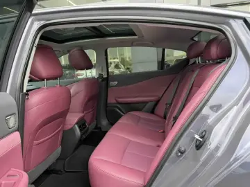 2026 Nissan Teana с пробегом 15 000 км