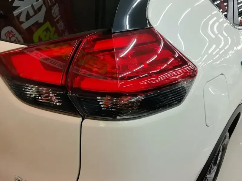 2025 Nissan X-Trail с пробегом 11 000 км