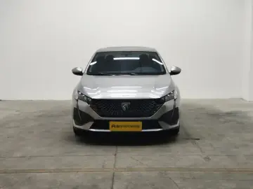 2022 Peugeot 408 с пробегом 19 000 км