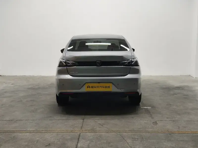 2022 Peugeot 408 с пробегом 19 000 км