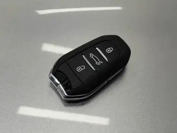 2022 Peugeot 408 с пробегом 19 000 км