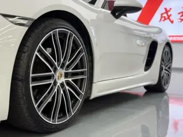 2020 Porsche 718 Spyder с пробегом 43 000 км