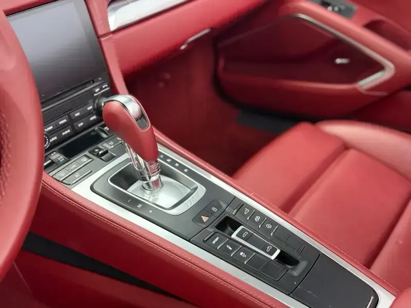 2020 Porsche 718 Spyder с пробегом 43 000 км