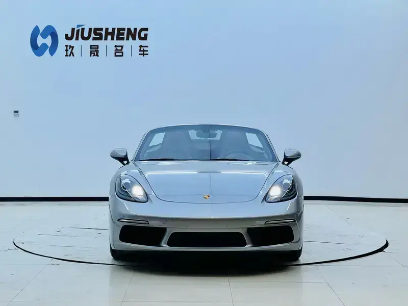 2022 Porsche 718 Spyder с пробегом 13 500 км