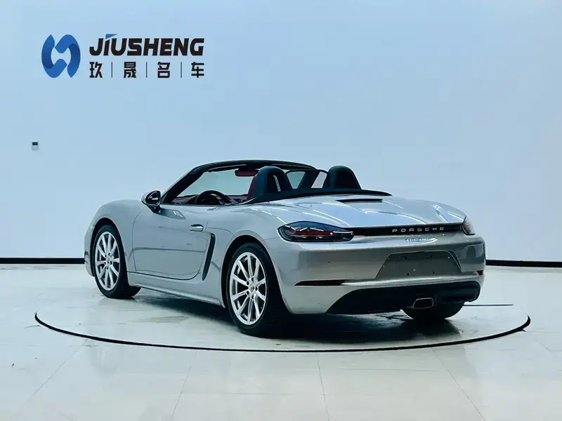 2022 Porsche 718 Spyder с пробегом 13 500 км
