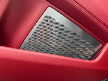 2026 Porsche 911 с пробегом 2 000 км