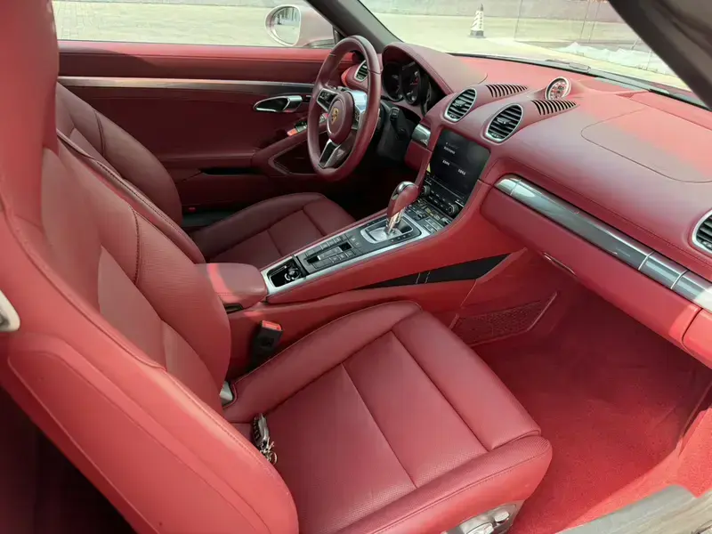 2023 Porsche 718 Spyder с пробегом 45 000 км