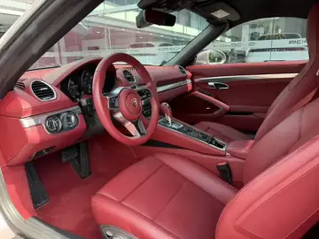 2023 Porsche 718 Spyder с пробегом 45 000 км