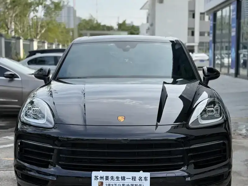 2023 Porsche Cayenne с пробегом 76 000 км
