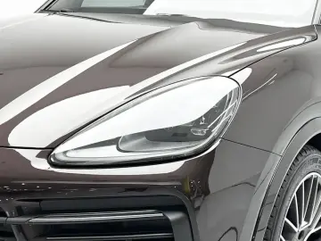 2023 Porsche Cayenne с пробегом 129 600 км
