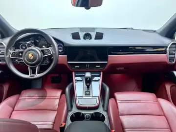 2023 Porsche Cayenne с пробегом 41 000 км