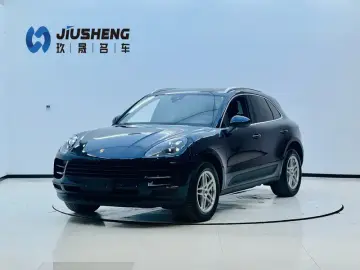 2021 Porsche Macan с пробегом 42 000 км