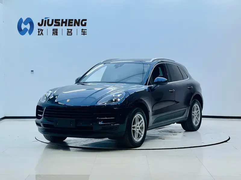 2021 Porsche Macan с пробегом 42 000 км