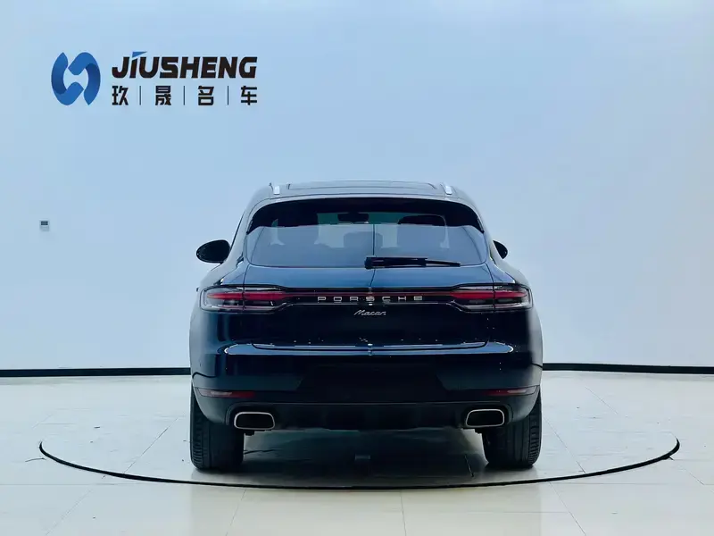 2021 Porsche Macan с пробегом 42 000 км