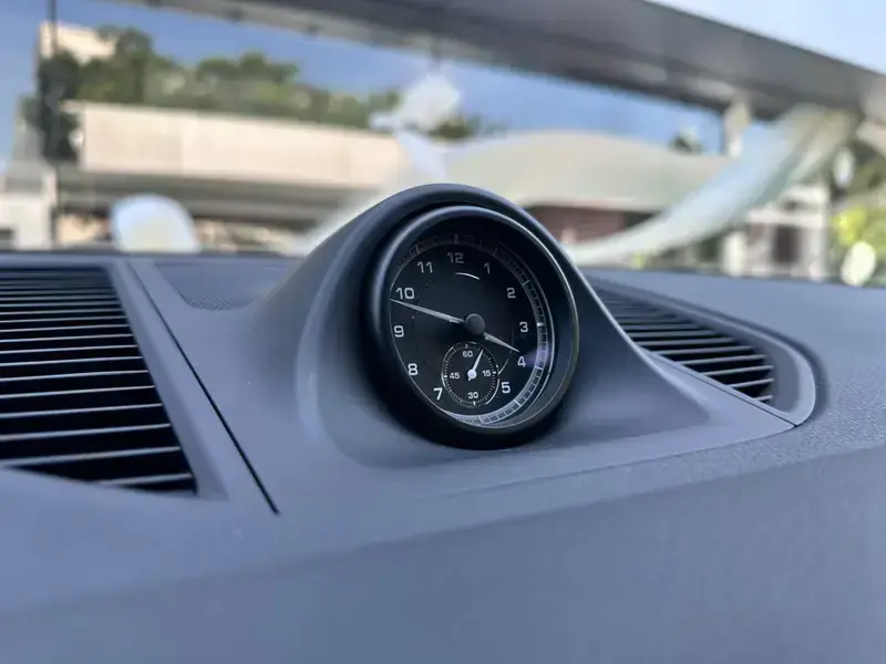 2023 Porsche Macan с пробегом 54 000 км
