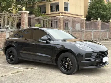 2021 Porsche Macan с пробегом 50 000 км