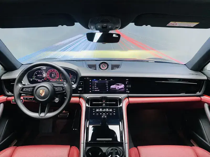 2024 Porsche Panamera с пробегом 12 000 км