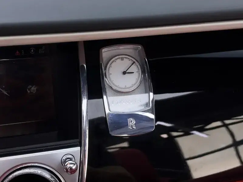 2015 Rolls-Royce Dawn с пробегом 22 000 км