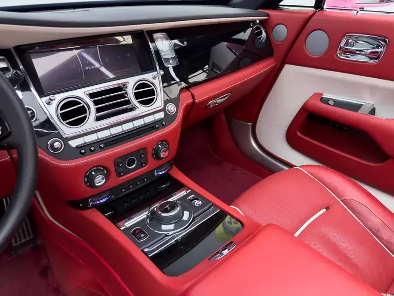 2015 Rolls-Royce Dawn с пробегом 22 000 км
