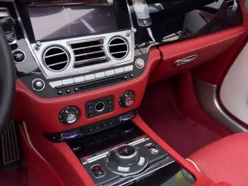 2015 Rolls-Royce Dawn с пробегом 22 000 км