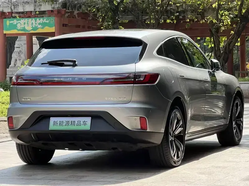 2021 Seres SF5 с пробегом 108 000 км