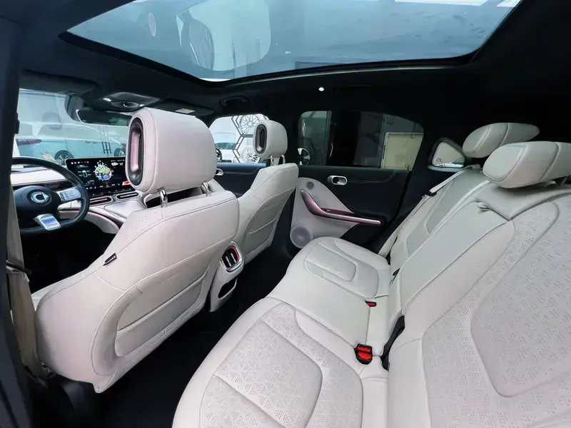2022 Smart #1 с пробегом 21 000 км