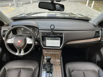 2019 Roewe RX8 с пробегом 80 000 км