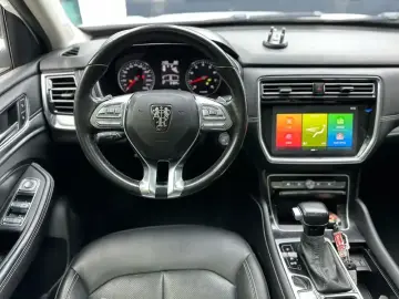 2018 Roewe RX8 с пробегом 81 000 км