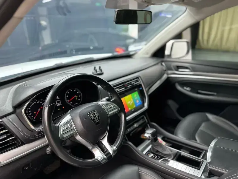 2018 Roewe RX8 с пробегом 81 000 км
