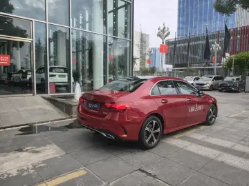 2023 Mercedes-Benz A-Класс с пробегом 20 600 км