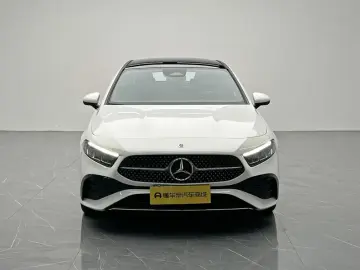 2024 Mercedes-Benz A-Класс с пробегом 43 400 км