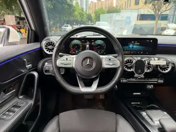 2022 Mercedes-Benz A-Класс с пробегом 71 000 км